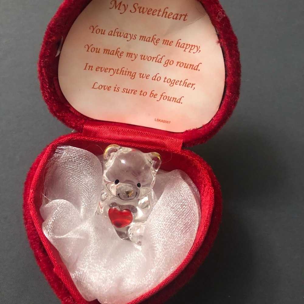 Crystal Bear in Red Heart Box [Valentines | Love]